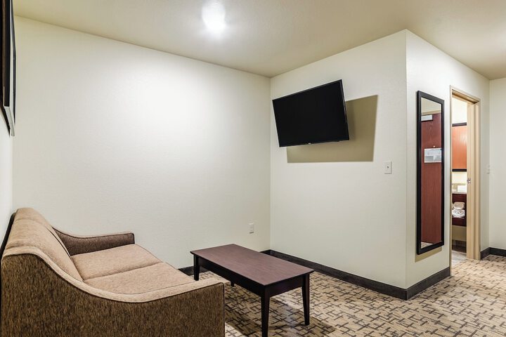 Cobblestone Hotel & Suites - Gering / Scottsbluff