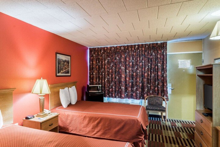 Room 20 of 20