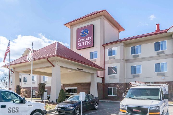Hotel 4 of 34