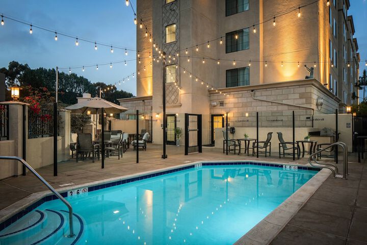Pool 2 of 37