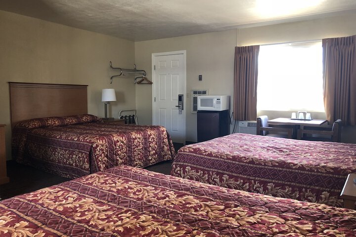 Evergreen Lodge