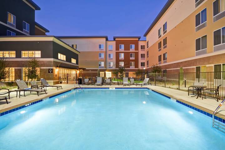 Pool 5 of 51