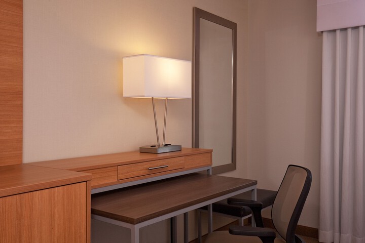 Room 18 of 30