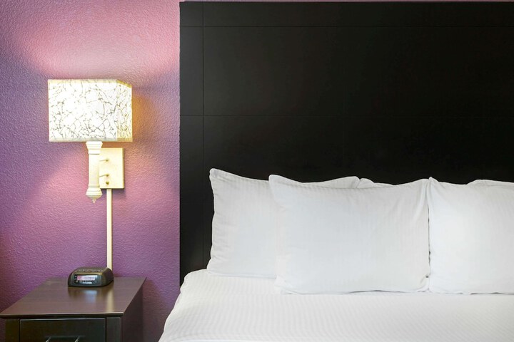Room 18 of 61