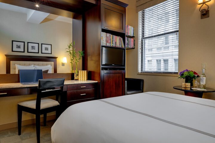 Room 14 of 53