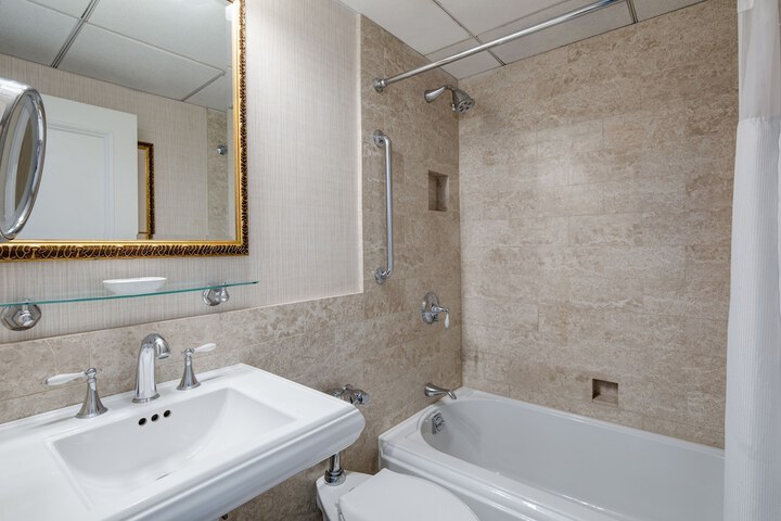 Amway Grand Plaza Curio Collection by Hilton