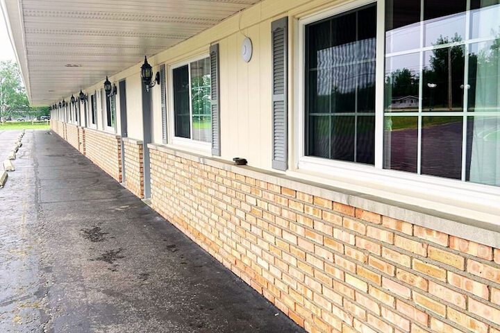 Budget Host Inn Manistique