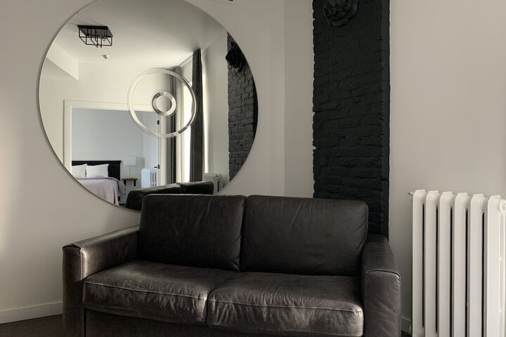 Room 48 of 62