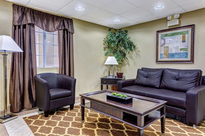 Comfort Inn Decatur Priceville