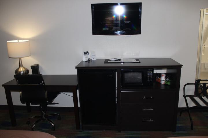 Room 17 of 29
