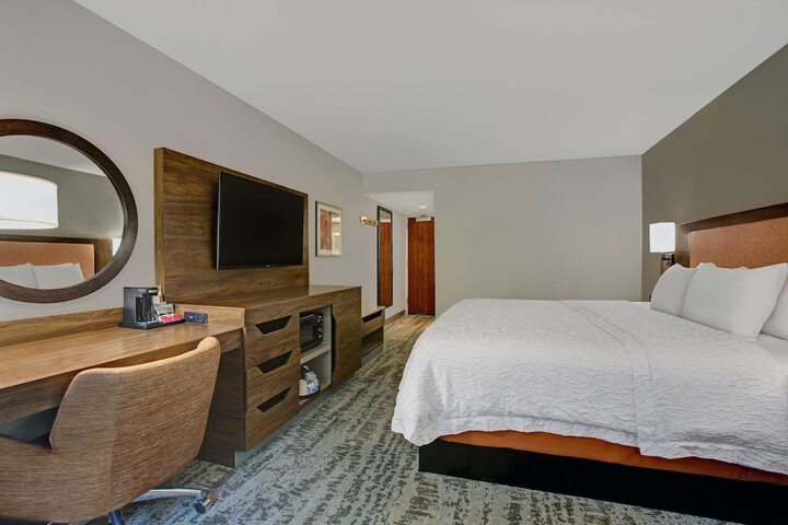 Hampton Inn Salisbury