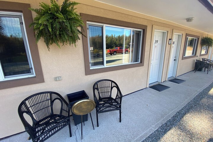 Parkway Motel