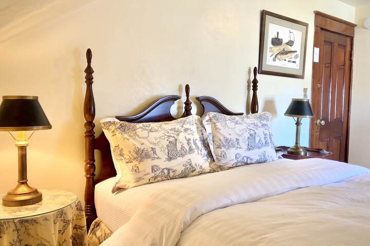 Room 21 of 46