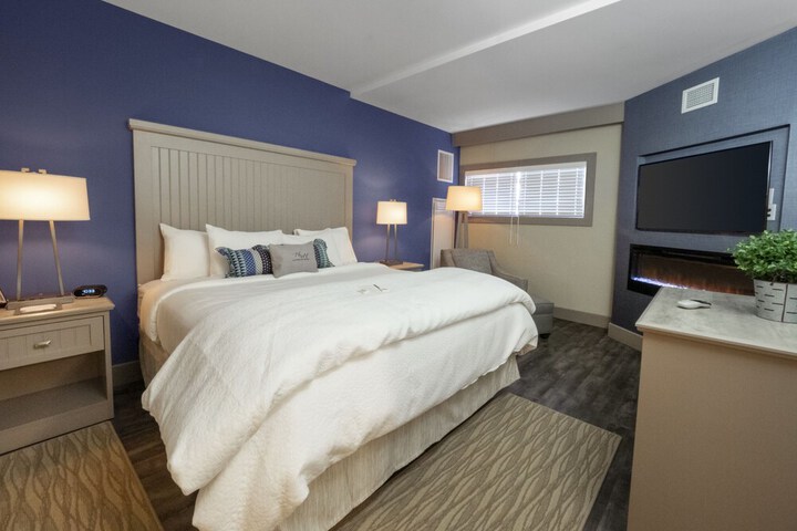 Room 14 of 30