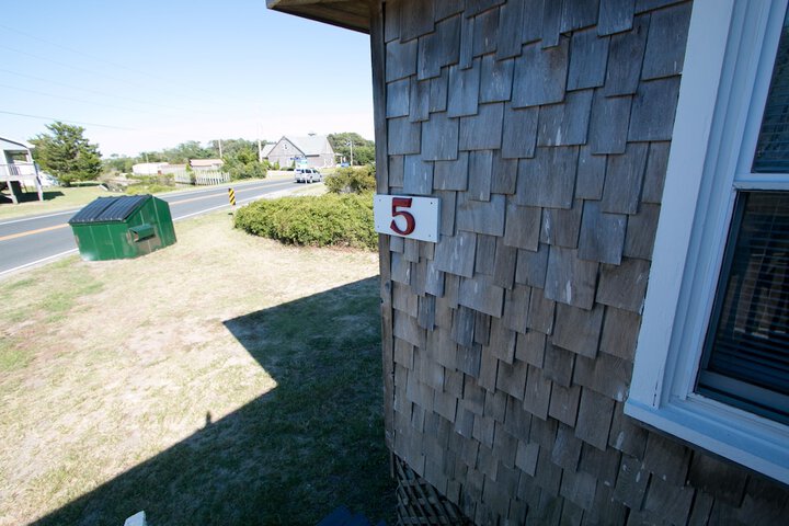 Room 122 of 156
