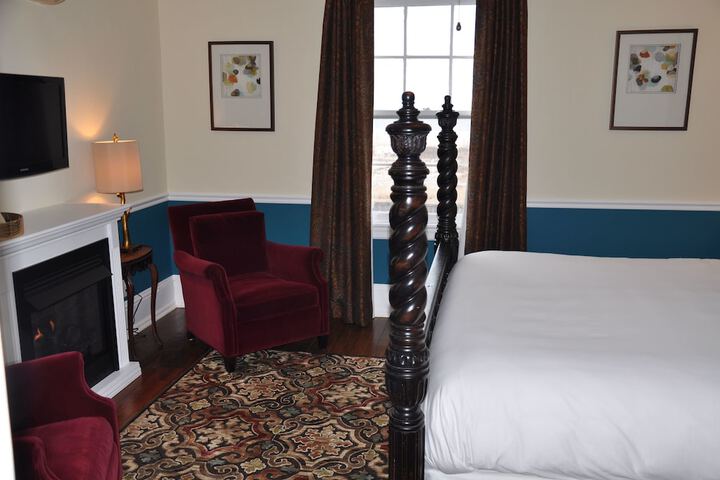 Room 20 of 45