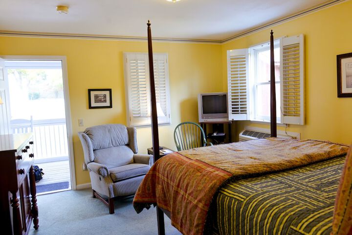 Room 34 of 50