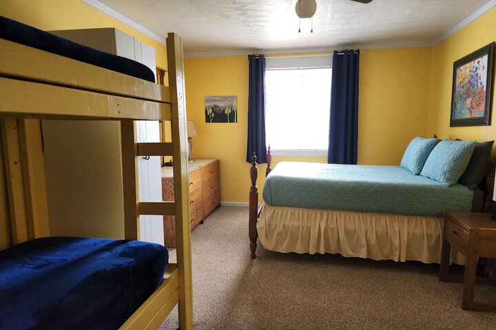 Room 31 of 46