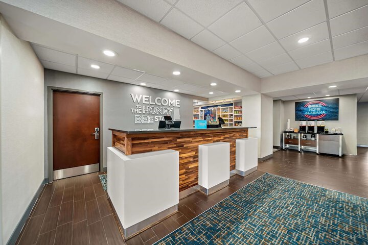 Hampton Inn Suites Opelika I85 Auburn Area