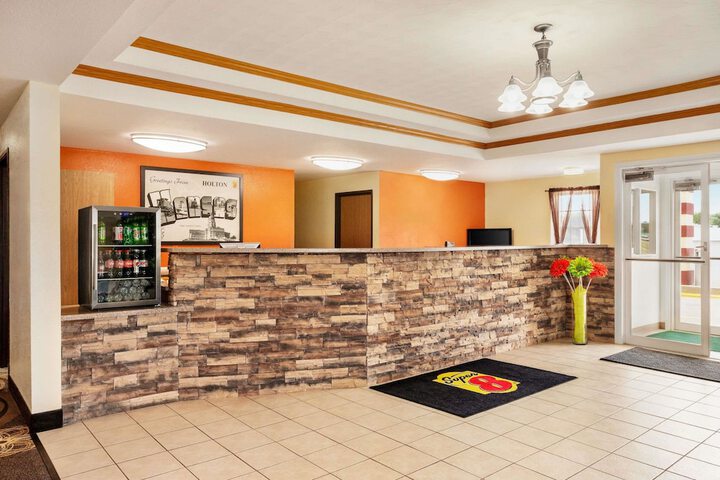 Hotel Interior 4 of 26