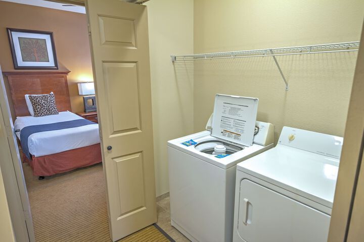 Room 63 of 109