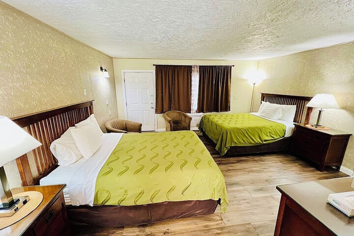 Room 20 of 40