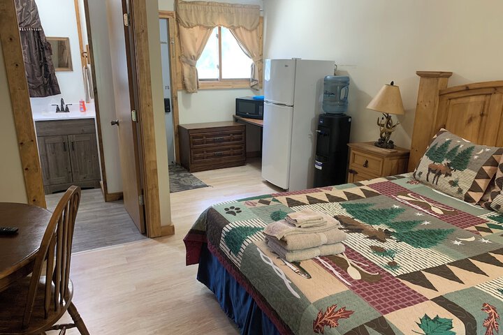 Benzonia Rustic Resort