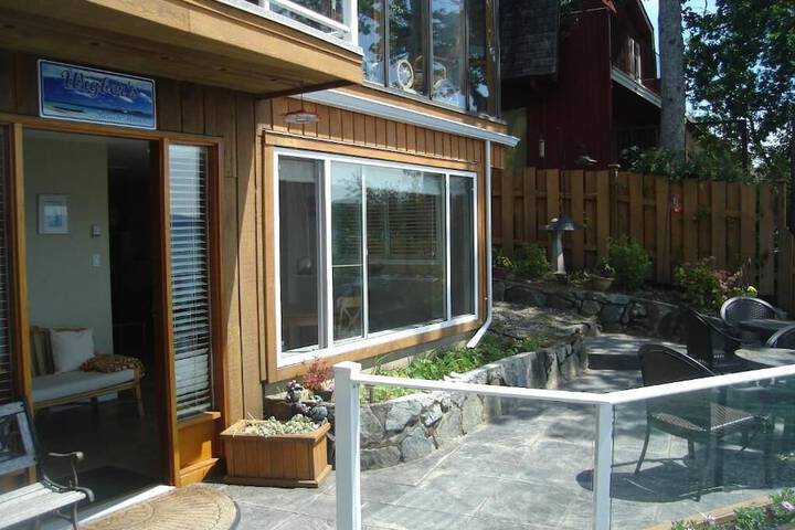 Terrace/Patio 27 of 33