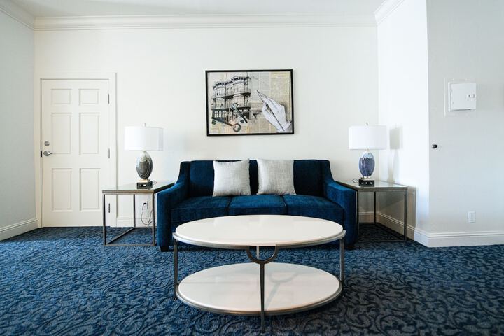 Room 25 of 118