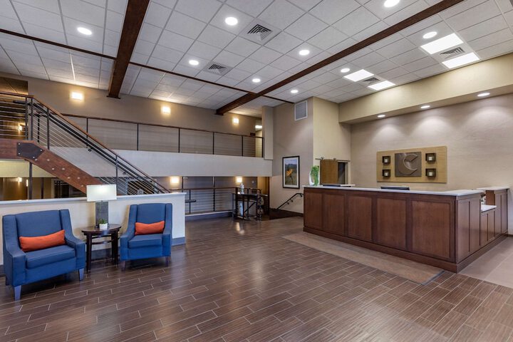 Hotel Interior 11 of 65