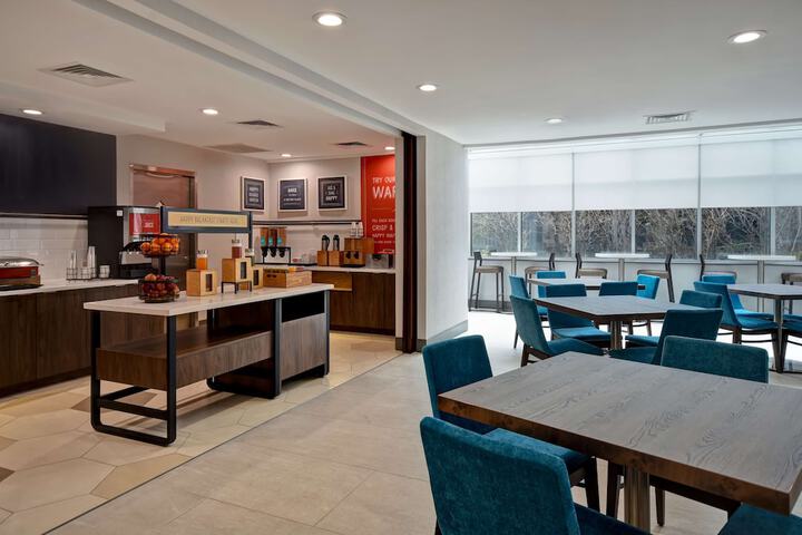 Hampton Inn NY-JFK
