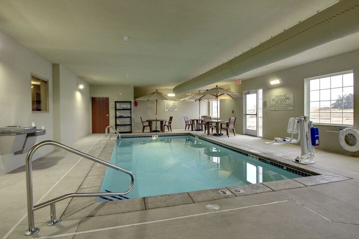 Pool 2 of 60