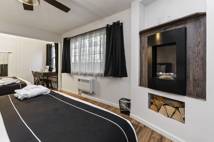 Room 29 of 90