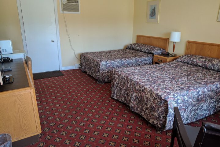 Room 16 of 50