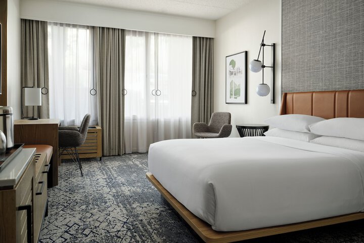Sheraton Agoura Hills Hotel
