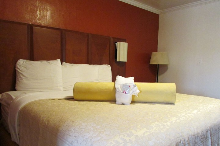 Room 49 of 88