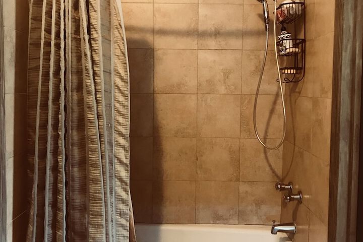 Room 4 of 21