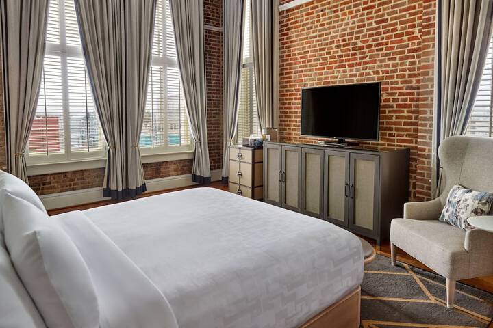 The Tremont House Galveston, a Tribute Portfolio Hotel