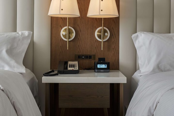 Room 21 of 57