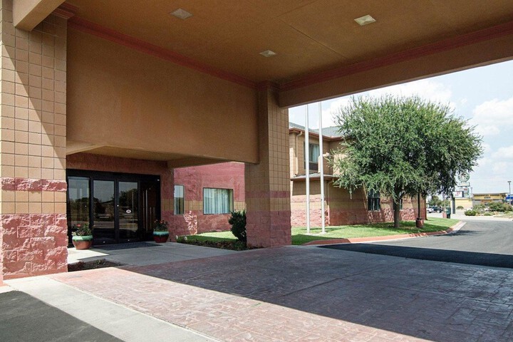 Hotel 3 of 41