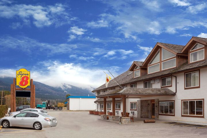 Super 8 by Wyndham Valemount