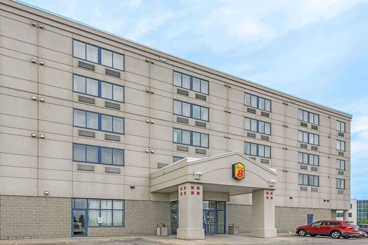 Hotel 2 of 19