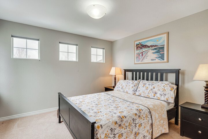 Fenced Yard & Trail Access: Dog-friendly Erie Home