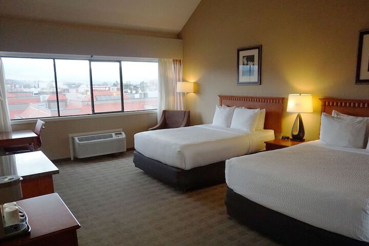 Room 46 of 97