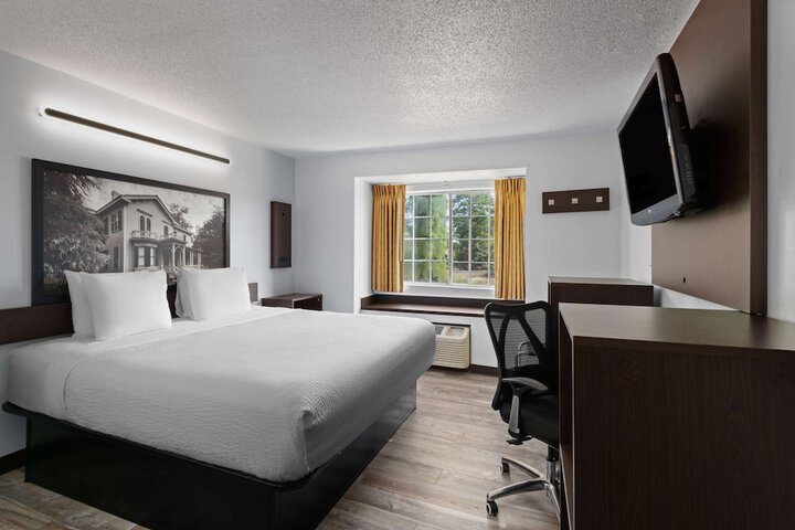 Room 29 of 45