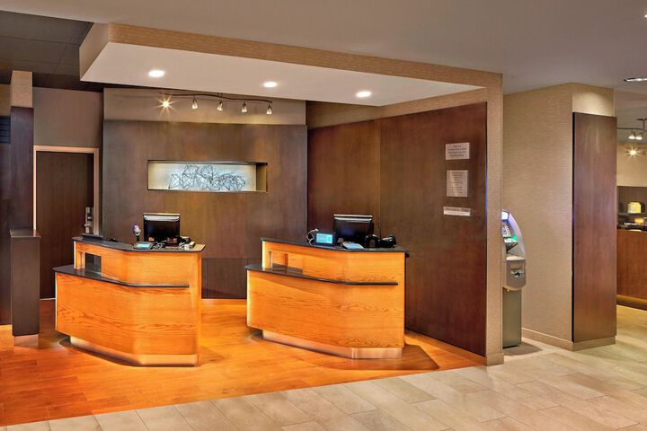 Courtyard by Marriott Stuart