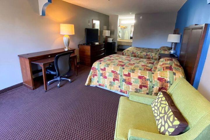 Room 14 of 20