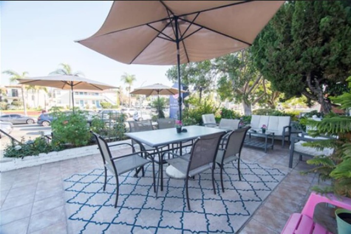 Terrace/Patio 30 of 33