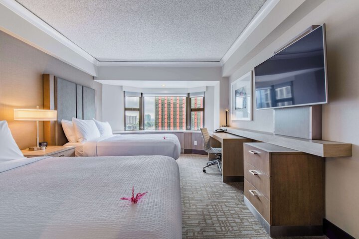 Room 20 of 33