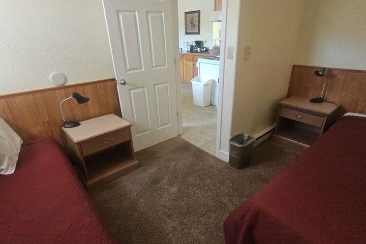 Camaray Motel